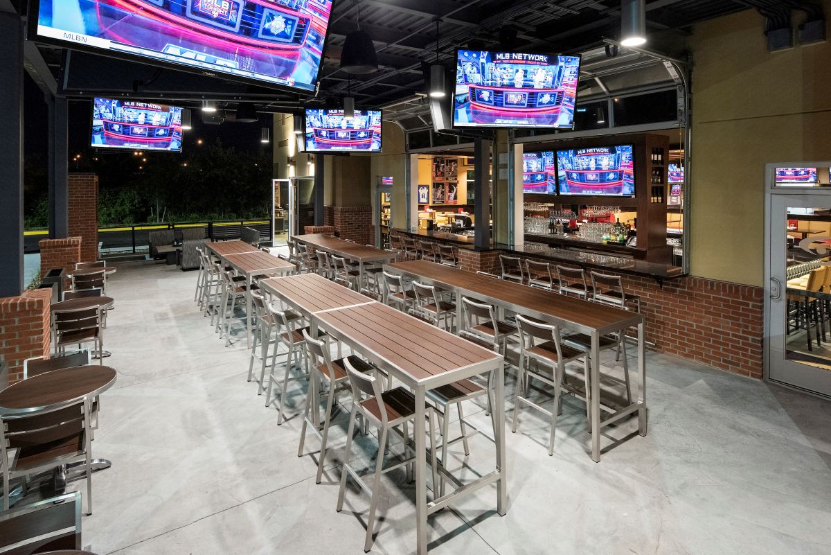 Recovery Sports Grill outside seating and bar