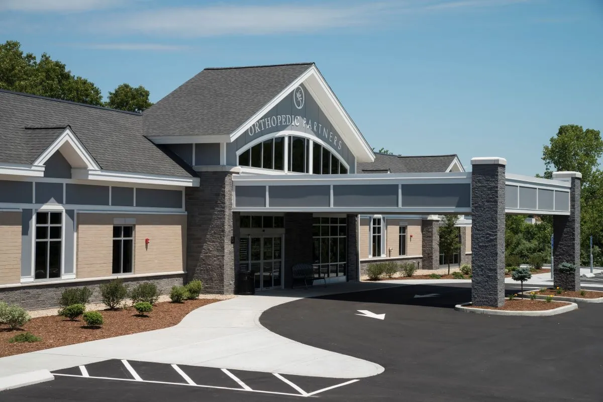 Orthopedic Partners front entrance